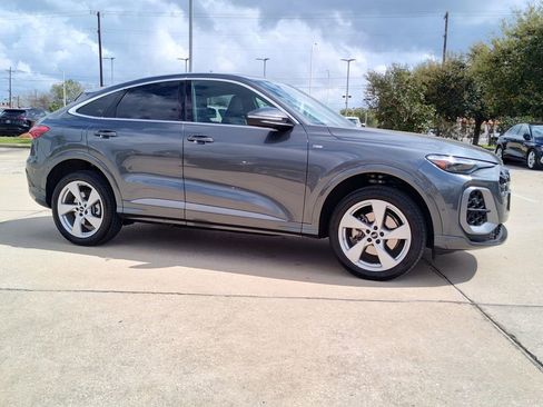 Certified 2025 Audi Q5 Premium Plus w/ Premium Plus image 13