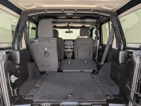 Used 2020 Jeep Wrangler Unlimited Sport AWD/4WD image 28