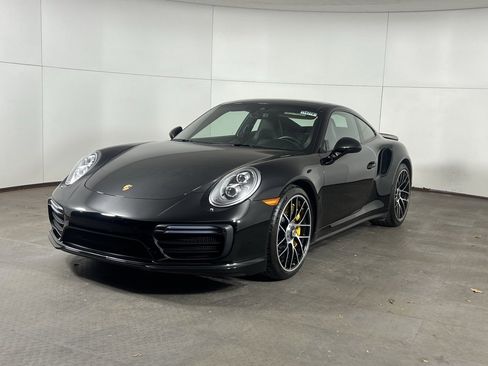 Certified 2018 Porsche 911 Turbo S image 1