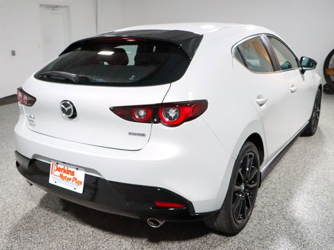 Used 2024 MAZDA MAZDA3 s image 7