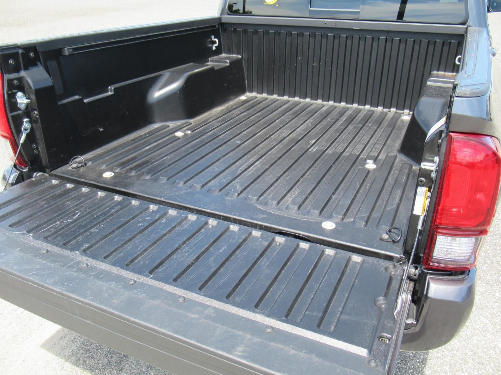 Used 2023 Toyota Tacoma SR5 w/ Technology Package RWD image 30