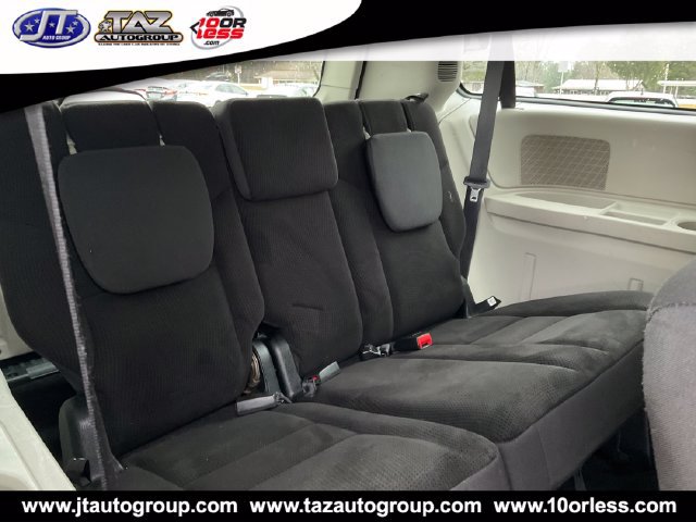 Used 2018 Dodge Grand Caravan SE w/ UConnect Hands-Free Group FWD image 14