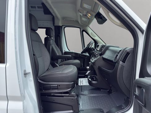 Used 2023 RAM ProMaster 3500 image 19