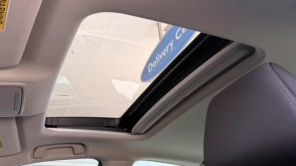 Used 2025 Honda Accord SE image 7