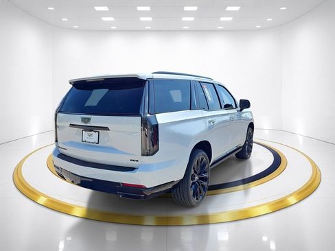 New 2026 Cadillac Escalade Platinum Sport w/ LPO, ONYX Package AWD/4WD image 5