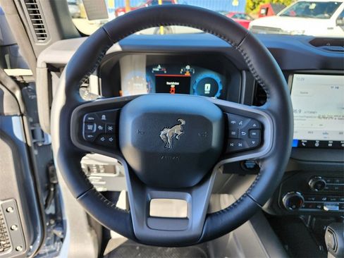 New 2025 Ford Bronco Badlands image 24