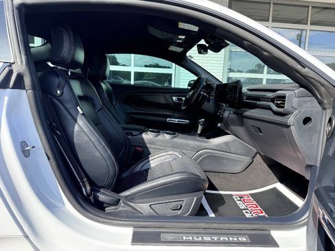 Used 2024 Ford Mustang GT Premium RWD image 32