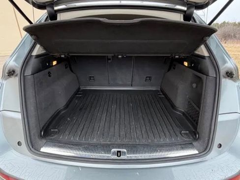 Used 2011 Audi Q5 3.2 Prestige image 10