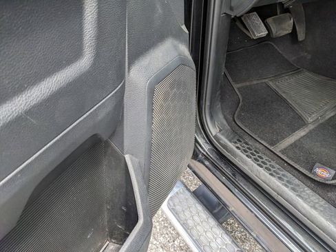 Used 2017 RAM 1500 Express w/ Express Value Package AWD/4WD image 21