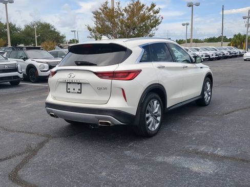 Used 2022 INFINITI QX50 Luxe w/ Cargo Package FWD image 6