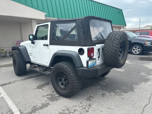 Used 2014 Jeep Wrangler Sport w/ Quick Order Package 24S AWD/4WD image 4