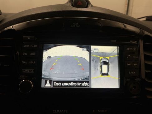 Used 2015 Nissan Juke SV w/ Technology Package image 9