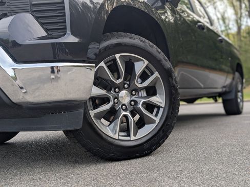 Used 2023 Chevrolet Silverado 1500 LT image 36