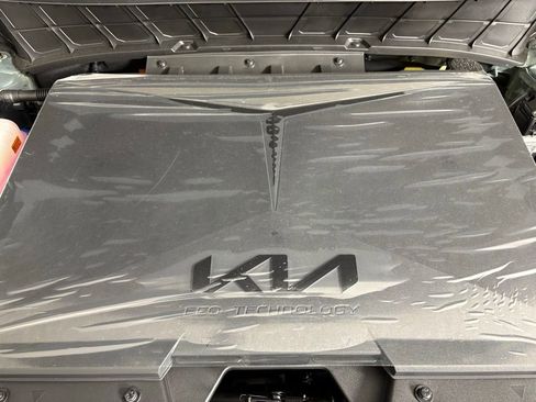 New 2026 Kia Niro Wind image 37