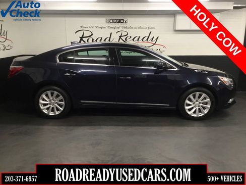 Used 2016 Buick LaCrosse FWD image 1