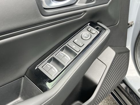 Used 2025 Honda Accord Touring image 15