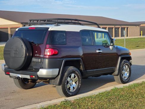Used 2007 Toyota FJ Cruiser 4WD w/ Convenience Pkg image 6