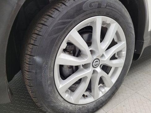 Used 2021 Nissan Rogue Sport SV AWD/4WD image 31