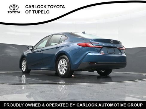 Used 2025 Toyota Camry LE image 35