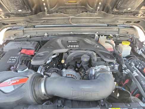 Used 2020 Jeep Gladiator Rubicon image 9