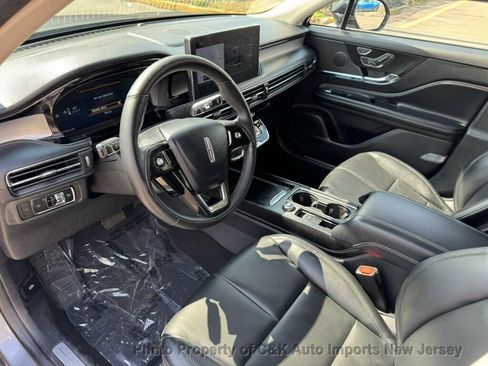 Used 2024 Lincoln Corsair AWD w/ Equipment Group 101A image 15