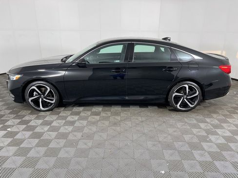 Used 2019 Honda Accord Sport image 12