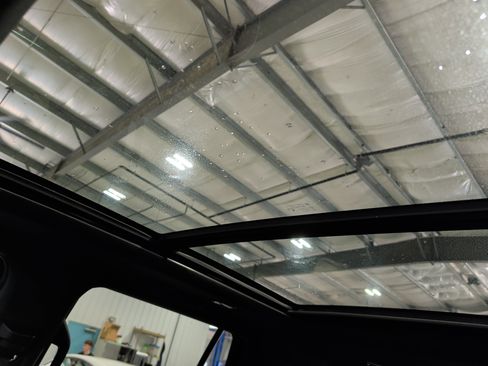 Used 2023 GMC Yukon Denali Ultimate AWD/4WD image 16