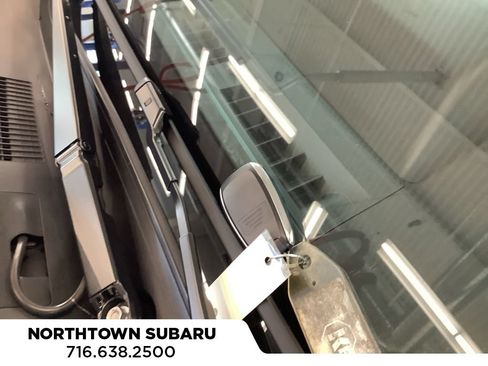 Used 2020 Subaru Forester Premium AWD/4WD image 28