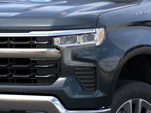 New 2026 Chevrolet Silverado 1500 LT image 10