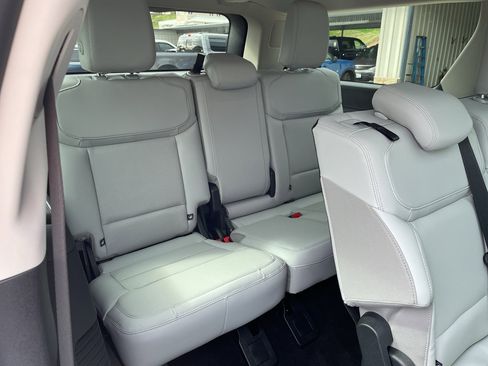 New 2026 Ford Expedition Max Platinum AWD/4WD image 24