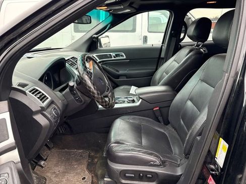 Used 2014 Ford Explorer Sport image 7