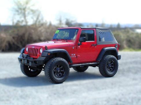 Used 2009 Jeep Wrangler X image 3