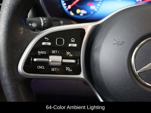 Used 2020 Mercedes-Benz GLC 300 image 8