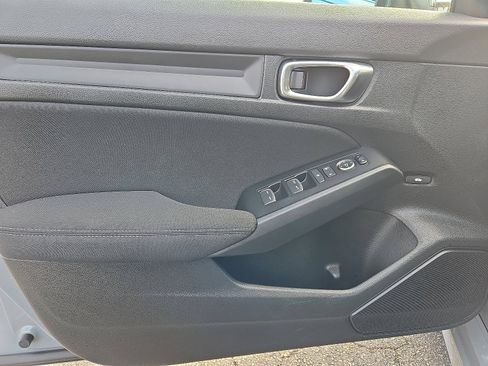 Certified 2025 Honda Civic Sport image 12