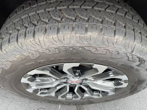 Used 2026 GMC Canyon Denali AWD/4WD image 35