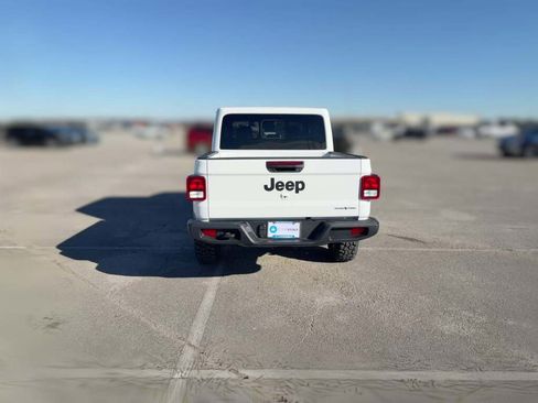 New 2026 Jeep Gladiator Sport image 10