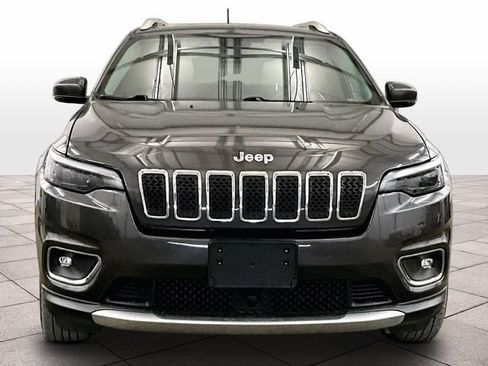 Used 2019 Jeep Cherokee Limited w/ Technology Group AWD/4WD image 3