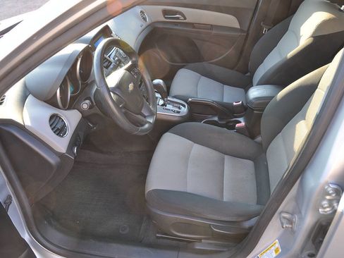 Used 2012 Chevrolet Cruze LS w/ Connectivity Package FWD image 23