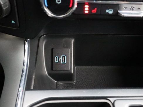 Used 2022 Ford F150 XLT w/ Equipment Group 302A High image 10