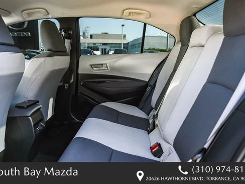 Used 2025 Toyota Corolla LE w/ Carpet Mat Package (TMS) FWD image 17