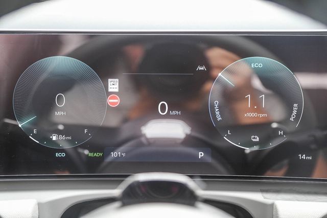 New 2026 Hyundai Tucson Limited AWD/4WD image 26