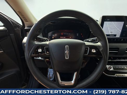 Used 2024 Lincoln Corsair AWD image 22