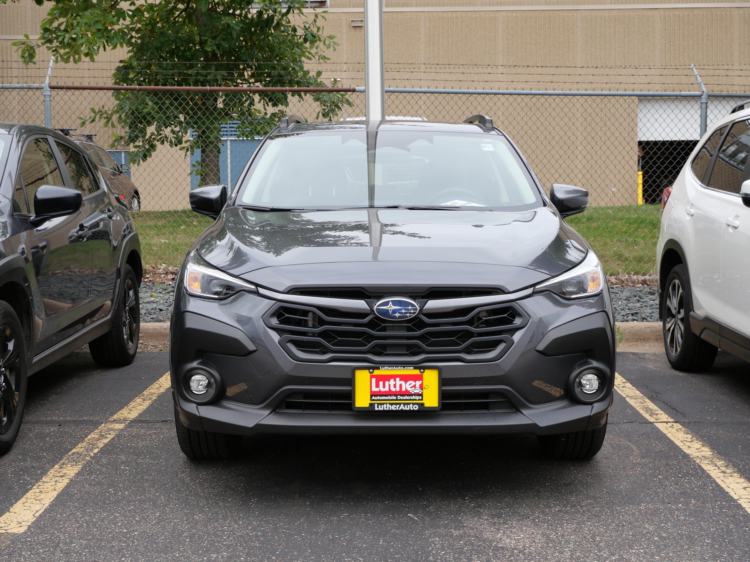 Used 2024 Subaru Crosstrek 2.0i Premium AWD/4WD image 2