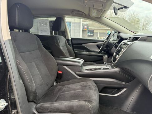 Used 2019 Nissan Murano S AWD/4WD image 11