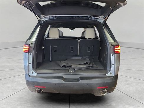 Used 2023 Chevrolet Traverse LS w/ Safety Package image 13