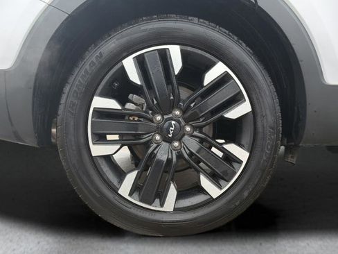 Used 2023 Kia Telluride SX Prestige image 13