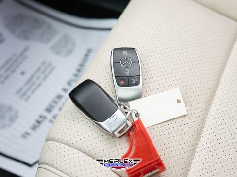 Used 2021 Mercedes-Benz GLS 450 4MATIC image 53