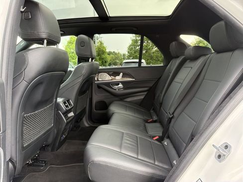 Certified 2024 Mercedes-Benz GLE 350 4MATIC w/ 3rd Row Seat Package image 13