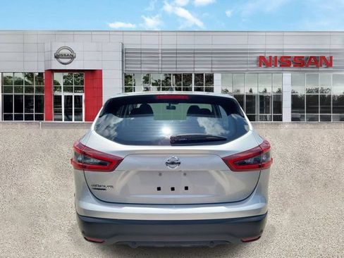 Certified 2020 Nissan Rogue Sport S FWD image 3