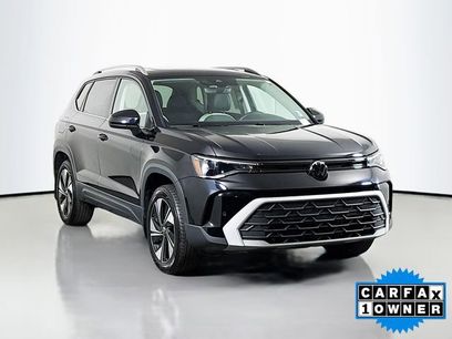 Used 2025 Volkswagen Taos SE